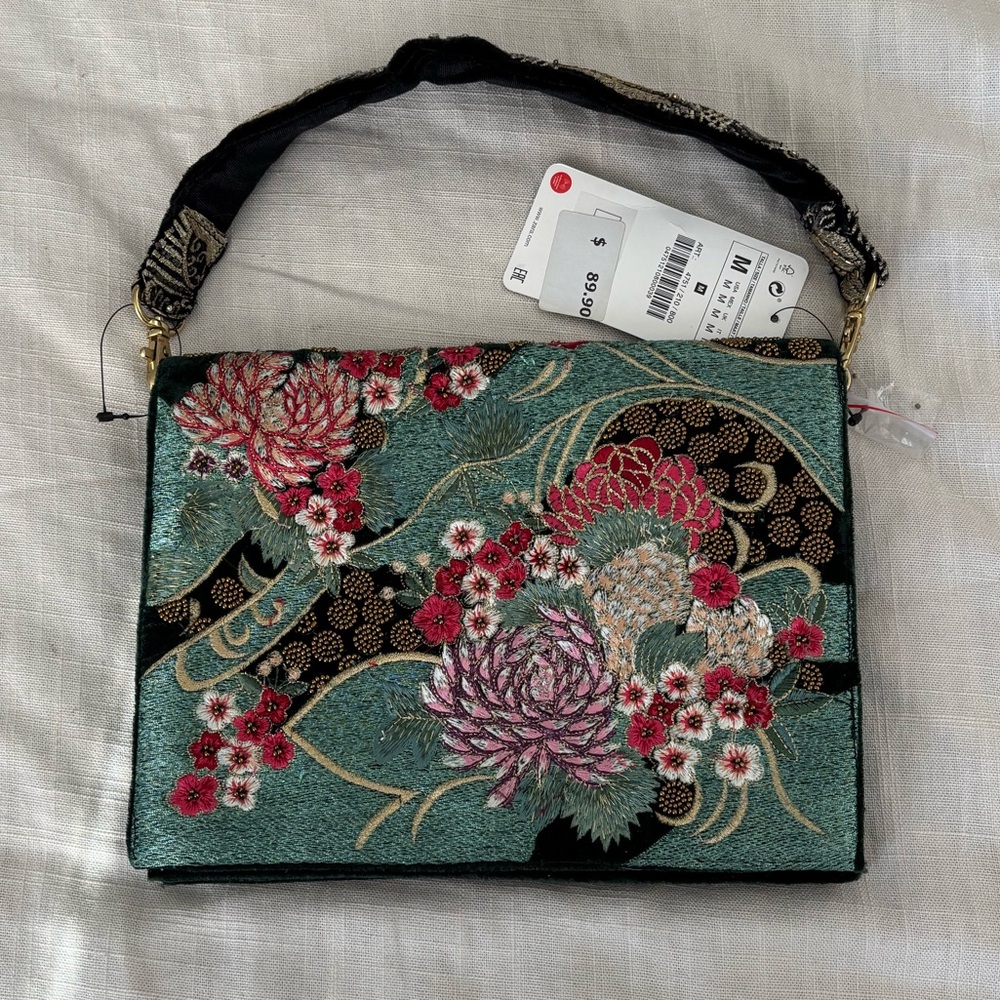 NWT Zara purse